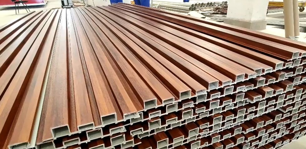 PUR structural adhesive